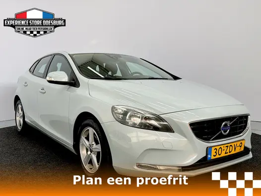 Volvo V40 1.6 T3 Kinetic Nieuwe APK, instappen in Volvo-kwaliteit!